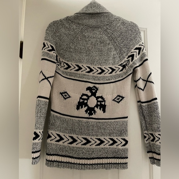 Bluenotes Knit Designed Sweater - Picture 3 of 5